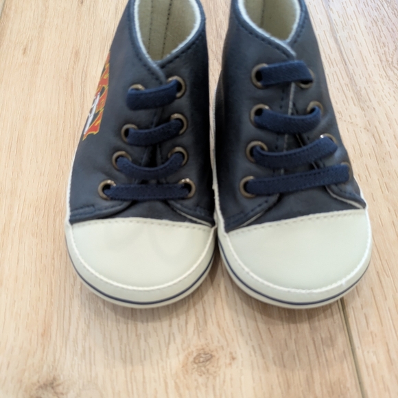 Disney Mickey Mouse Baby High Top Shoes - Picture 4 of 5